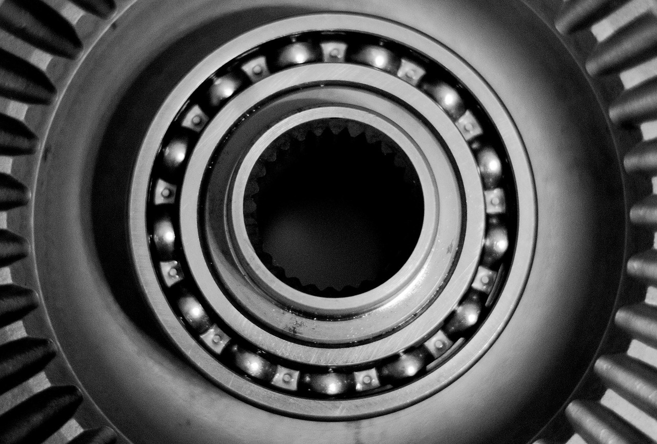Technische Installation in einem modernen Gebäudeumfeld